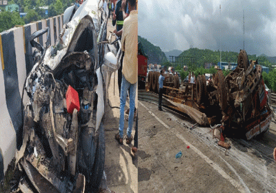    Mumbai Pune Expressway Container Overturned Cars Accident