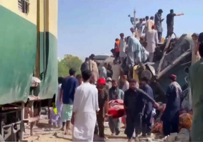 Pakistan Quetta Railway Track Blast 26 Deaths And Injured Several