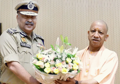 RK-Met-CM-Yogi-Adityanath-Dainik-Jagran-1780235029377_v