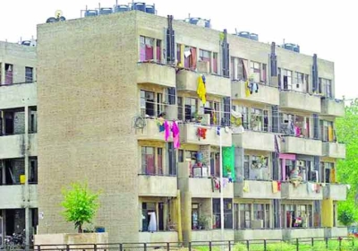 Chandigarh Housing Board sent notice to these houses