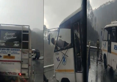 Uttarakhand Chamoli Two Buses Collision Badrinath Highway Accident Video
