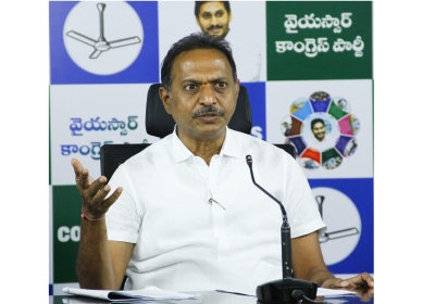 Sharmila is acting as Chandrababu's mouthpiece