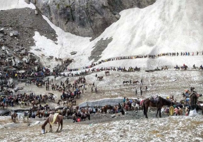 Fourth batch of 4758 Amarnath pilgrims leaves from Jammu  