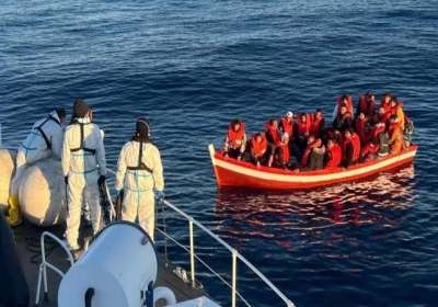 2 dead and 30 missing after migrant boats sink off Italian coast