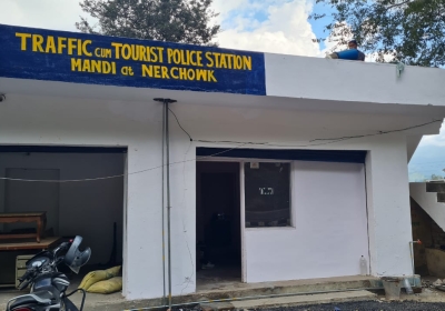 Tourist cum traffic police station