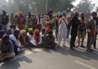 Sikh Volunteers Build 8-km Road in Punjab Without Permission