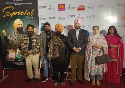 Satwinder Singh Dhadak entered the world of Singing