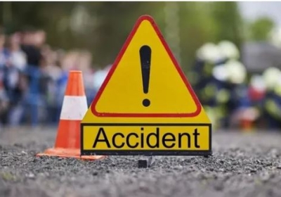 4 Members of the Same Family Killed After Truck Overturns