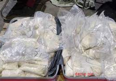 लुधियाना के दो टैक्सी चालक 20.80 किलो आई.सी.ई. समेत काबू