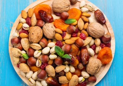 What is good time to eat dry fruits in a day?