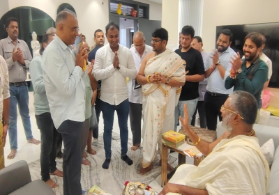 Jagat Gurudev Shri Vasant Vijayanand Giri Ji Maharaj