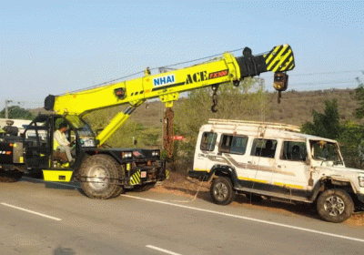 Cruiser carrying schoolchildren overturns