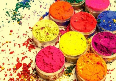 Know how to made homemade color and avoid chemical color in this Holi 2023