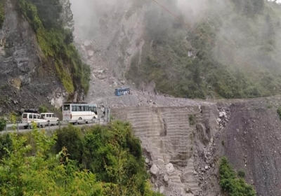 massive landslide in Uttarakhand