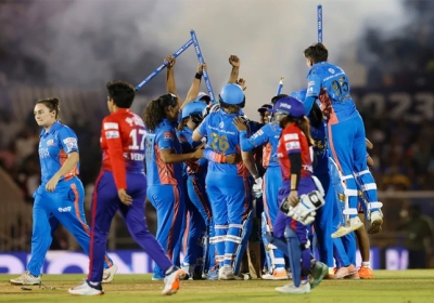 Mumbai Indians beat Delhi Capitals by 7 wickets won the title