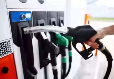 Petrol Diesel Prices Become Cheaper in Punjab 