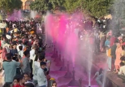 Deeg Brij Holi Festival: A grand confluence of fountains