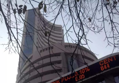 Sensex fell 397 points in early trading Nifty also weak