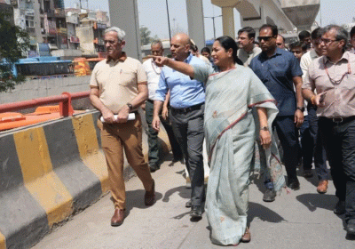 Delhi CM Rekha Gupta Conducts Surprise