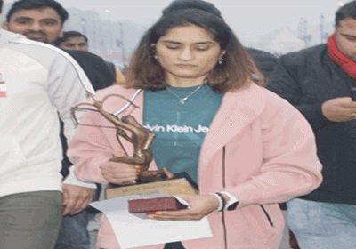 Vinesh Phogat gets Schengen visa for Spain after seeking 'immediate help' from authorities