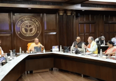 Meeting of District Presidents in Lucknow