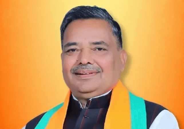 UP Tourism Minister Jaiveer Singh