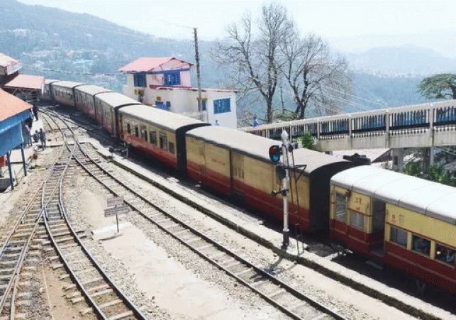 Shimla-Kalka special trains will stop