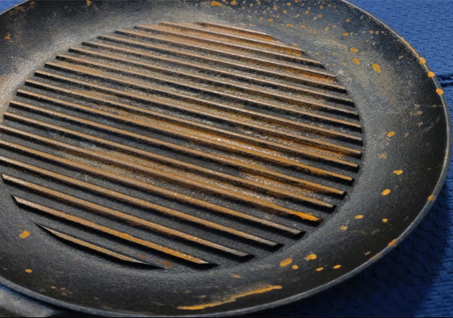 Know the tips that how to remove rust from grill pan?