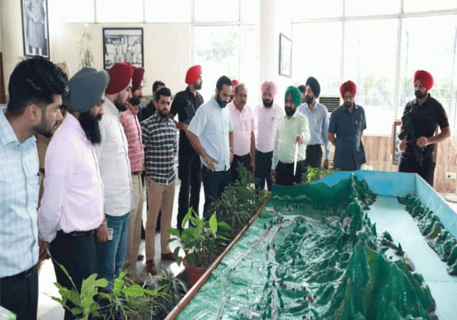 Meet Hare visits Bhakra-Nangal project, inspects dam and water storage